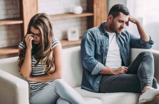 夢占い 別れ話の夢の意味は 別れ話をされる 自分から別れ話をする 占術日記